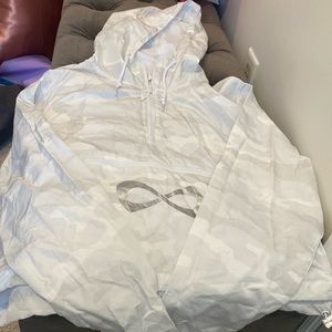 Youth Large, White Camouflage, Wind Breaker